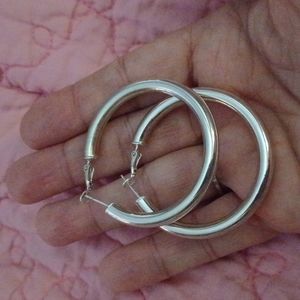 silver hoop hoop earrings